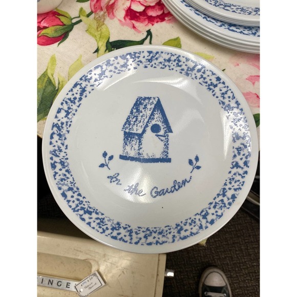 Corelle Dining Corelle In The Garden Plates Poshmark